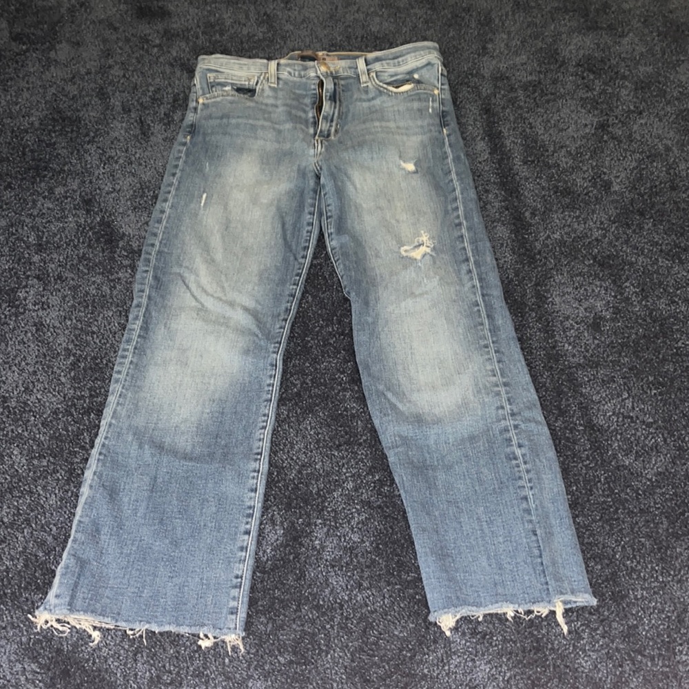 Joe’s Straight Leg Cropped Jean